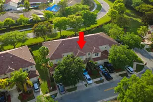 8031 Bellagio Ln, Boynton Beach, FL 33472 - Photo 3