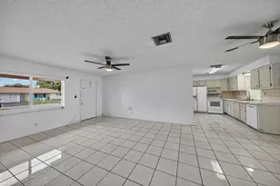 8104 NW 94th Ave, Tamarac, FL 33321 - Photo 5