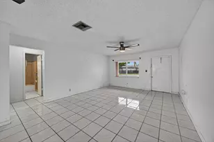 8104 NW 94th Ave, Tamarac, FL 33321 - Photo 11