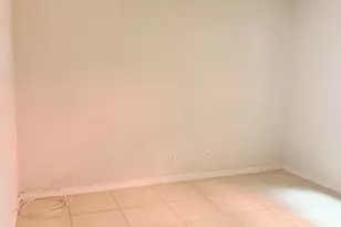 1750 W 46th St, Hialeah, FL 33012 - Photo 21