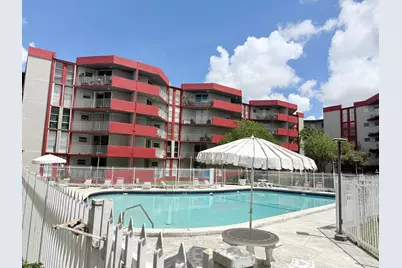 1750 W 46th Street #222, Hialeah, FL 33012 - Photo 35