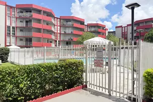 1750 W 46th St, Hialeah, FL 33012 - Photo 33