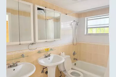 1750 W 46th Street #222, Hialeah, FL 33012 - Photo 19