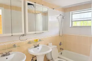 1750 W 46th St, Hialeah, FL 33012 - Photo 19