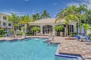 5301 Myrtlewood Cir E, Palm Beach Gardens, FL 33418 - Photo 25