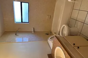 50 NW 8th Ave, Dania Beach, FL 33004 - Photo 5