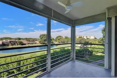 1000 Saint Charles Place #305, Pembroke Pines, FL 33026 - Photo 23