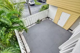 170 Seabreeze Cir, Jupiter, FL 33477 - Photo 59