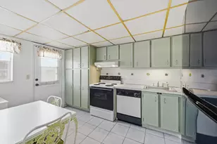 2991 NW 46th Ave, Lauderdale Lakes, FL 33313 - Photo 11
