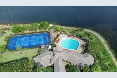 1549 Stonehaven Estates Drive, West Palm Beach, FL 33411 - Photo 37