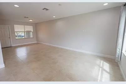 2621 NW Treviso Circle, Port Saint Lucie, FL 34986 - Photo 3