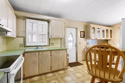 18007 Huapi Bay, Boynton Beach, FL 33436 - Photo 5