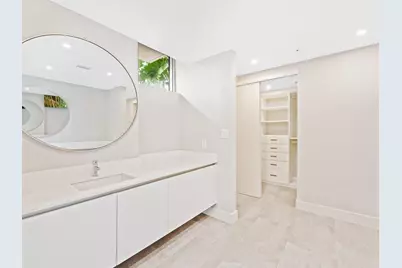 133 Isle Of Venice Drive #201, Fort Lauderdale, FL 33301 - Photo 19