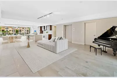 133 Isle Of Venice Drive #201, Fort Lauderdale, FL 33301 - Photo 3