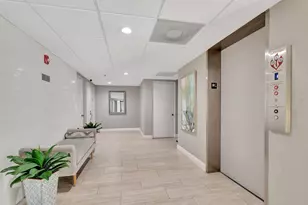 8200 Lakeshore Dr, Hypoluxo, FL 33462 - Photo 47