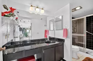 8200 Lakeshore Dr, Hypoluxo, FL 33462 - Photo 37