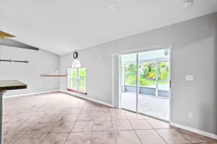 1025 SW Spataro Ave, Port Saint Lucie, FL 34953 - Photo 11