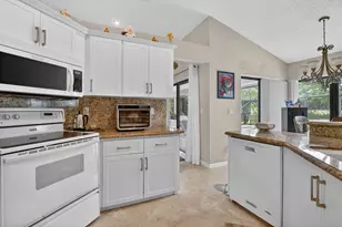20174 Back 9 Dr, Boca Raton, FL 33498 - Photo 19