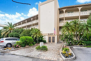 2305 Lucaya Ln #G1 main architectural view