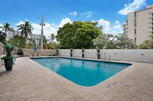 201 N Riverside Dr, Pompano Beach, FL 33062 - Photo 29