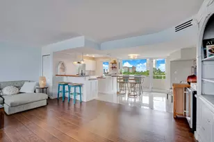 201 N Riverside Dr, Pompano Beach, FL 33062 - Photo 23