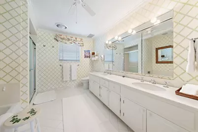 100 Royal Palm Way #Ph-4, Palm Beach, FL 33480 - Photo 17