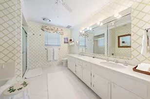 100 Royal Palm Way, Palm Beach, FL 33480 - Photo 31