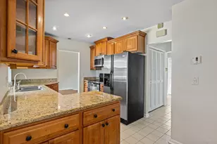 931 NW 9th Ct, Boca Raton, FL 33486 - Photo 9