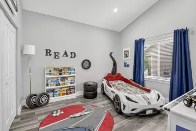 16323 NW 5th Street, Pembroke Pines, FL 33028 - Photo 29