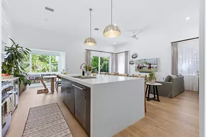 943 Mill Creek Drive, Palm Beach Gardens, FL 33410 - Photo 3