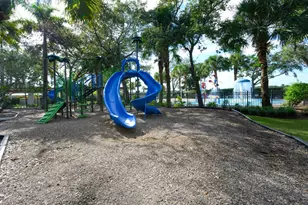 943 Mill Creek Dr, Palm Beach Gardens, FL 33410 - Photo 47