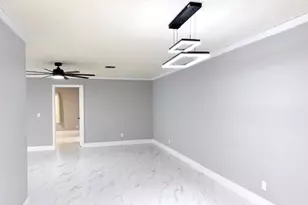 944 Savannas Point Dr, Fort Pierce, FL 34982 - Photo 3