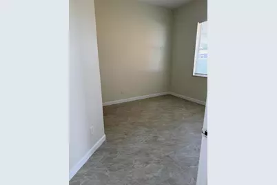 787 SE Evergreen Terrace, Port Saint Lucie, FL 34983 - Photo 11