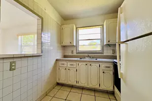141 Sussex H, West Palm Beach, FL 33417 - Photo 3