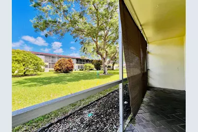 141 Sussex H, West Palm Beach, FL 33417 - Photo 11