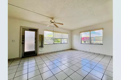 141 Sussex H, West Palm Beach, FL 33417 - Photo 5