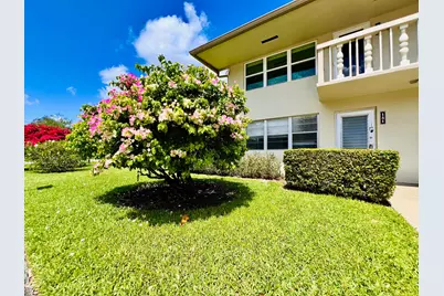 141 Sussex H, West Palm Beach, FL 33417 - Photo 1