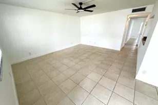 586 Normandy M, Delray Beach, FL 33484 - Photo 3
