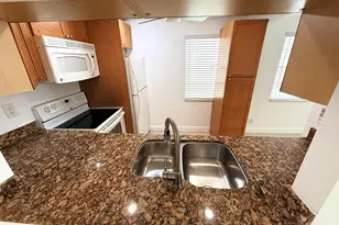 586 Normandy M, Delray Beach, FL 33484 - Photo 5