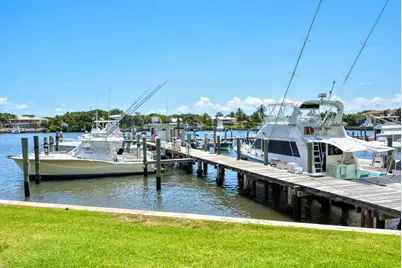 3901 SE Saint Lucie Boulevard #B-13, Stuart, FL 34997 - Photo 23