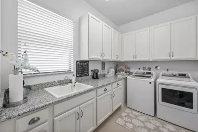 9368 Cantal Circle E, Parkland, FL 33076 - Photo 37