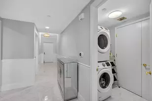 2650 Lake Shore, Riviera Beach, FL 33404 - Photo 23