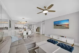 2650 Lake Shore, Riviera Beach, FL 33404 - Photo 13