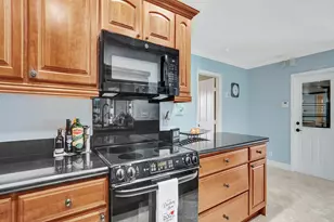 2750 NE 45th St, Lighthouse Point, FL 33064 - Photo 13