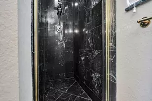 2750 NE 45th St, Lighthouse Point, FL 33064 - Photo 21