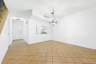 6491 Racquet Club Dr, Lauderhill, FL 33319 - Photo 9