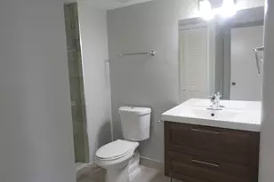 193 Lakeview Dr, Weston, FL 33326 - Photo 11