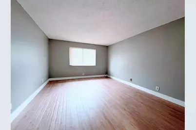 193 Lakeview Drive #205, Weston, FL 33326 - Photo 3