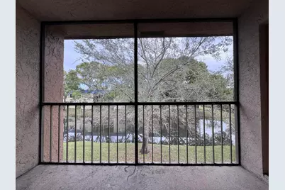 193 Lakeview Drive #205, Weston, FL 33326 - Photo 15