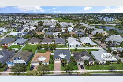 10492 SW Sarah Way, Port Saint Lucie, FL 34987 - Photo 3